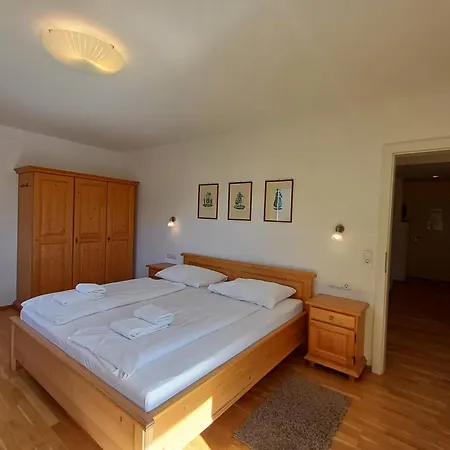 Pine Zell Am - Steinbock Apartament Zell am See