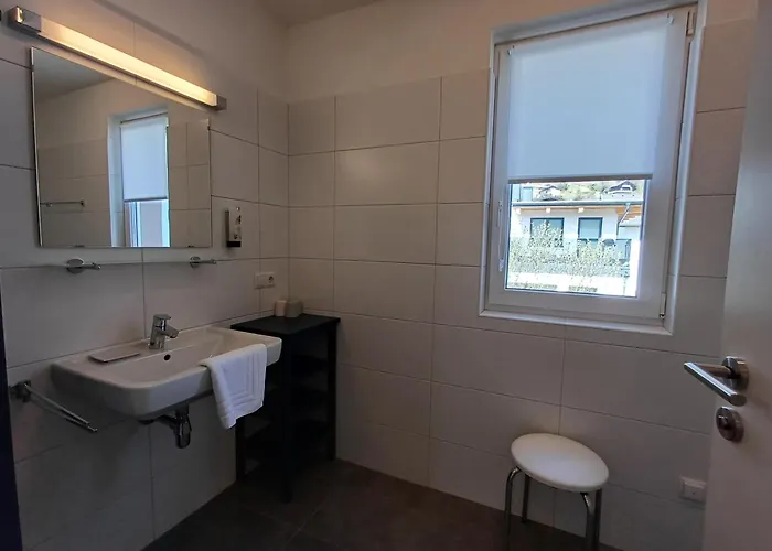 Pine Zell Am - Steinbock Apartment